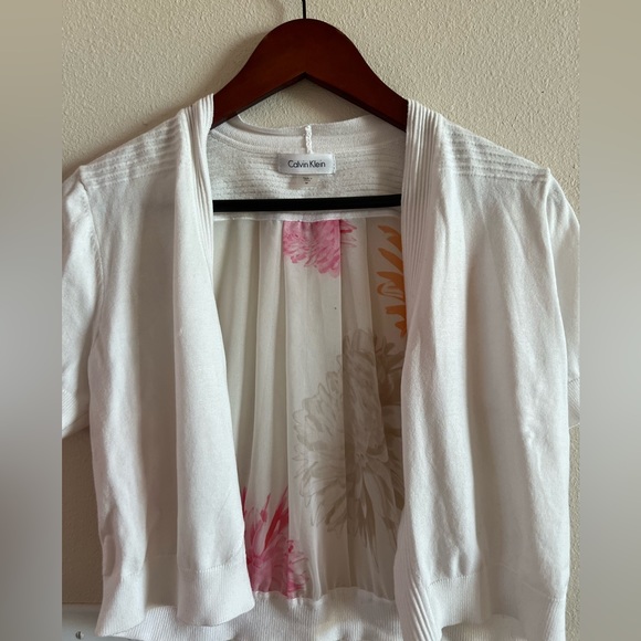 White Calvin Klein shrug with sheer floral back - Picture 2 of 4